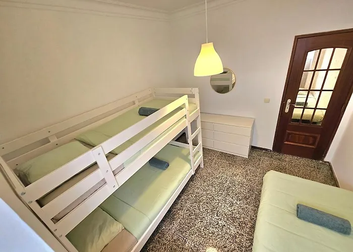 Guest Close Airport *